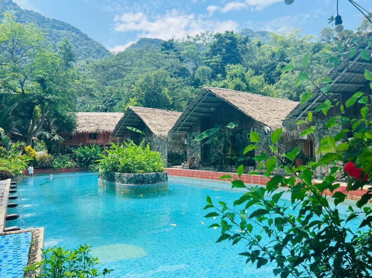 Lepont Mu Waterfall Bungalow Hòa Bình المظهر الخارجي الصورة